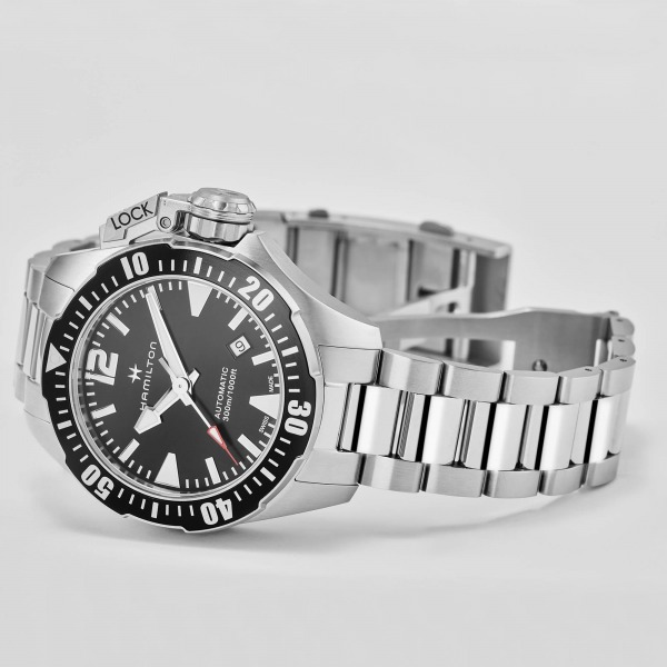 Montre Hamilton Khaki Navy Frogman Automatique 42 mm bracelet Acier