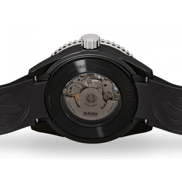 Montre Rado Captain Cook High-Tech Ceramic