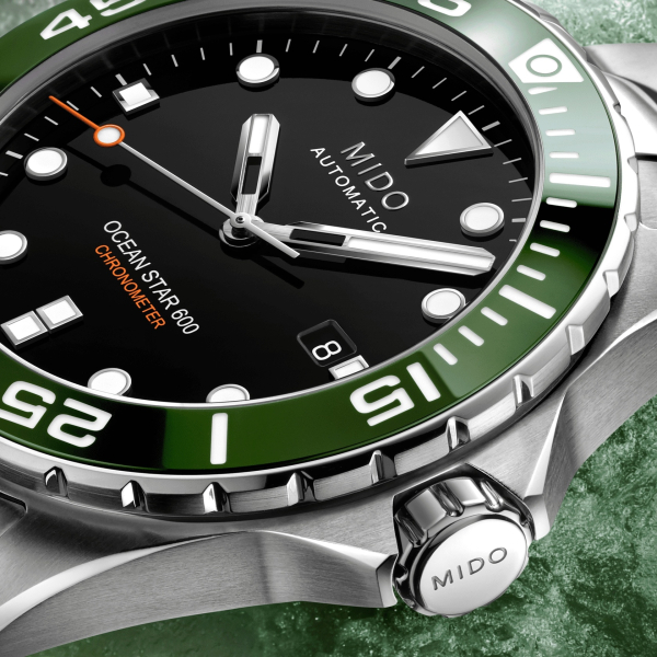 Montre Mido Ocean Star 600 Chronometer Lunette Verte Bracelet Acier