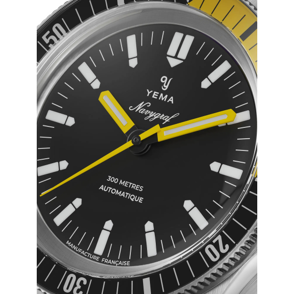 Montre Yema Navygraf CMM.10 Cadran Noir Aiguilles Jaunes