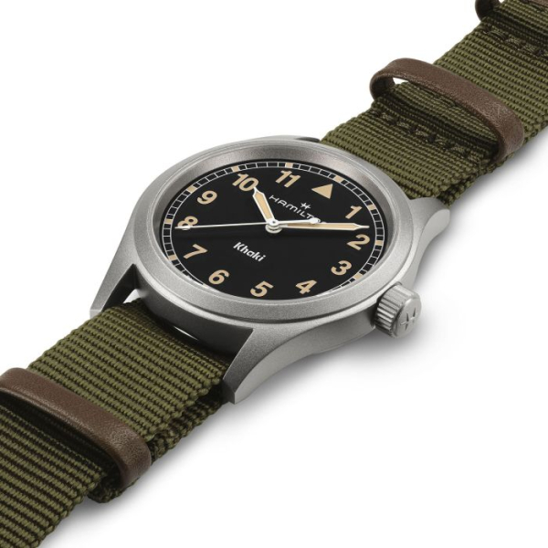 Montre Hamilton Khaki Field Quartz 38mm Cadran Noir Bracelet Vert