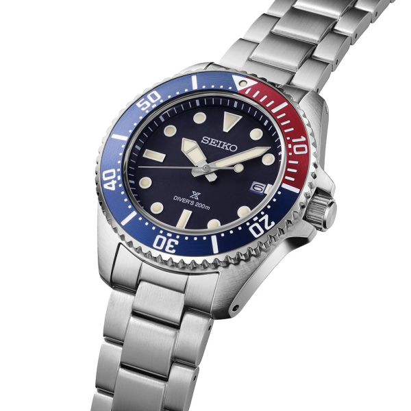 Montre Seiko Prospex SNE595P1 Quartz Solaire Diver's 200m