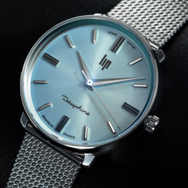 Montre Lip Dauphine 29 Acier Cadran Bleu Bracelet Métal