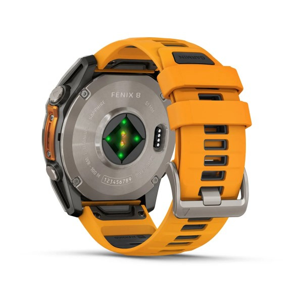 Montre Garmin Fenix 8 AMOLED Sapphire Titane Bracelet Orange 51mm 