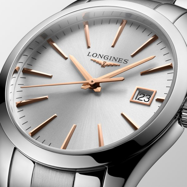 Montre Longines Conquest Cadran ArgentéBracelet Acier