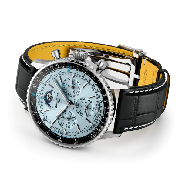 Montre Breitling Navitimer B19 Chronograph 43 Perpetual Calendar